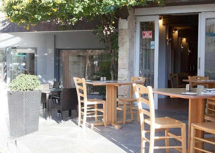 Park Lane Boutique Hotel 4*